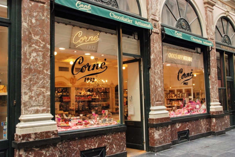 ecommerce-LA COLLE SUR LOUP-min_chocolate_chocolaterie_shop_luxury_chic_gallery_brussels_belgium-558146